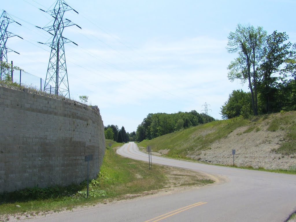 Hwy 25