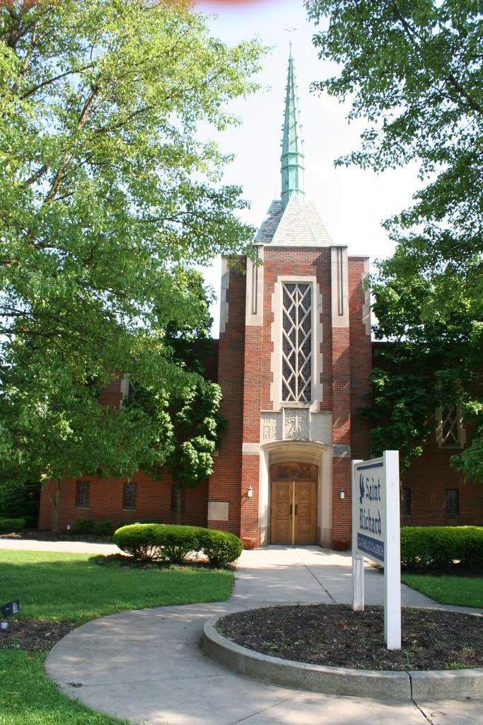 Saint Richard Catholic Church