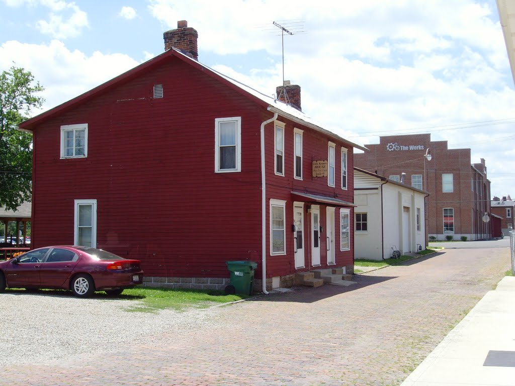 Lock tenders House @ lock #9
