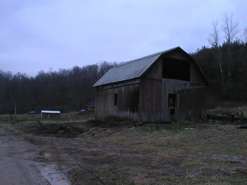 1996-12 Old Barn