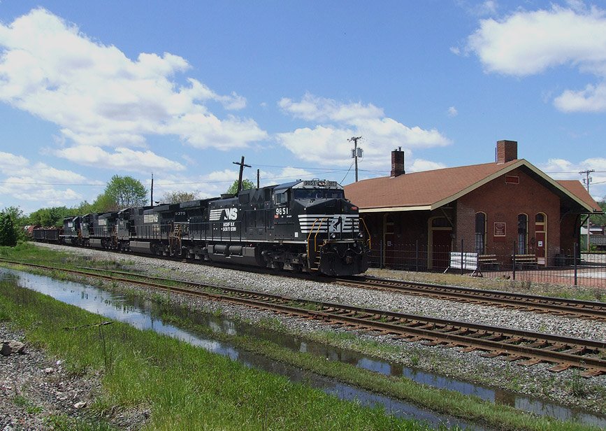 NS Train, Orville