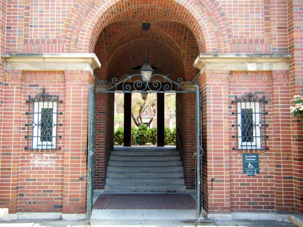 Scott Quad entrance gate
