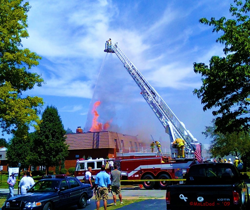 Manor House fire