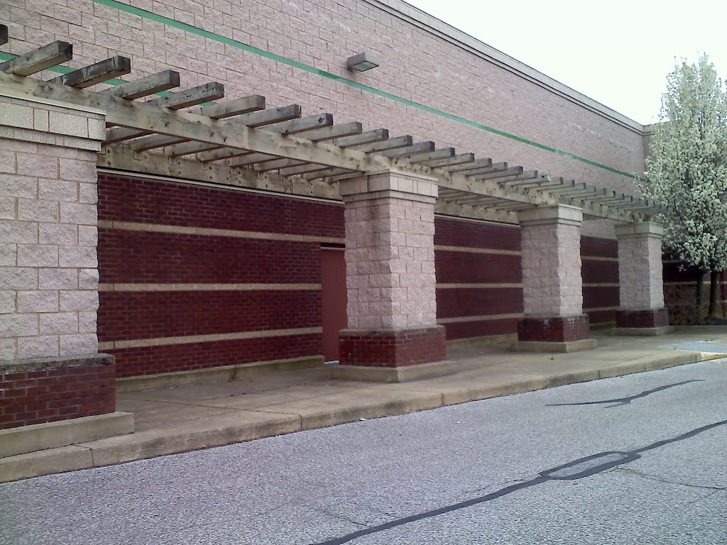 Former Target at the Rockport Shopping Center (Rocky River, Ohio)