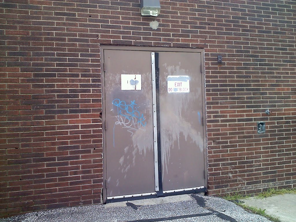Former Rini-Rego at the Rockport Shopping Center (Rocky River, Ohio)