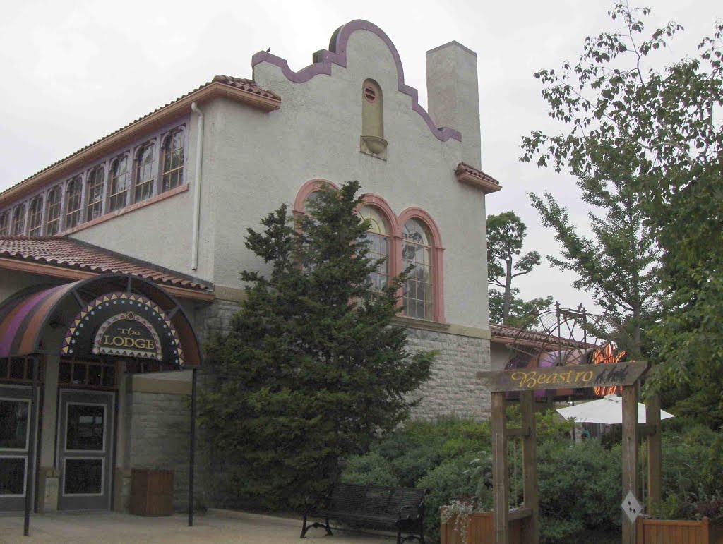 Toledo Zoo, GLCT