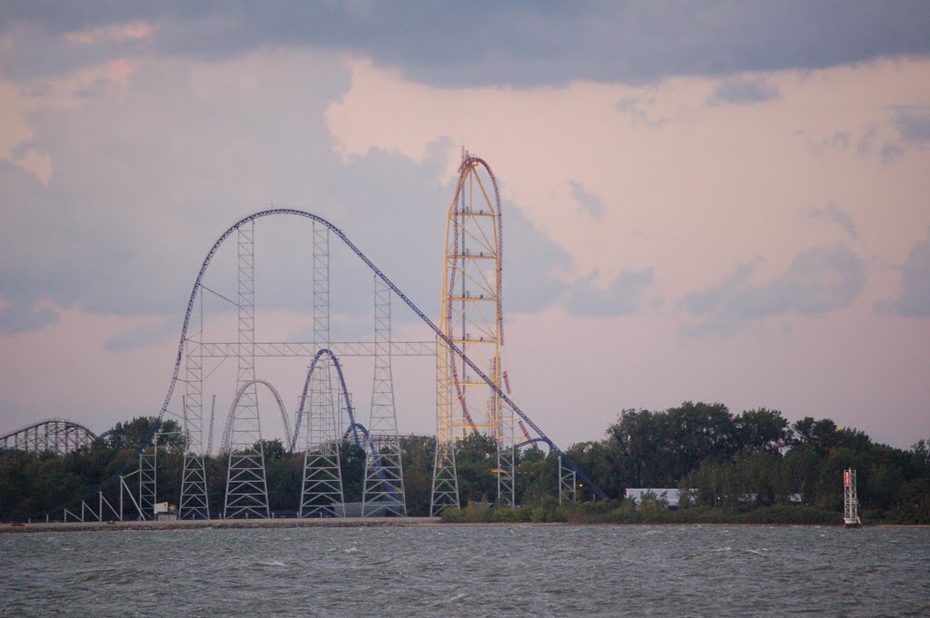 Millenium Force and Top Thrill Dragster