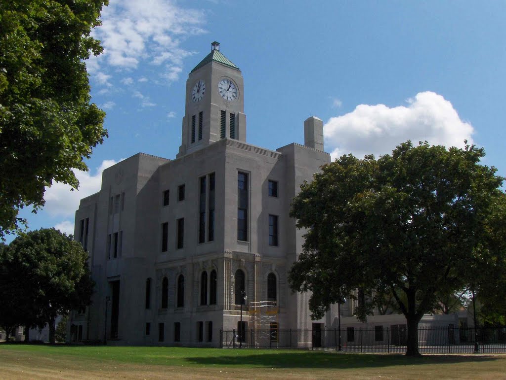 Erie County Courthouse, GLCT
