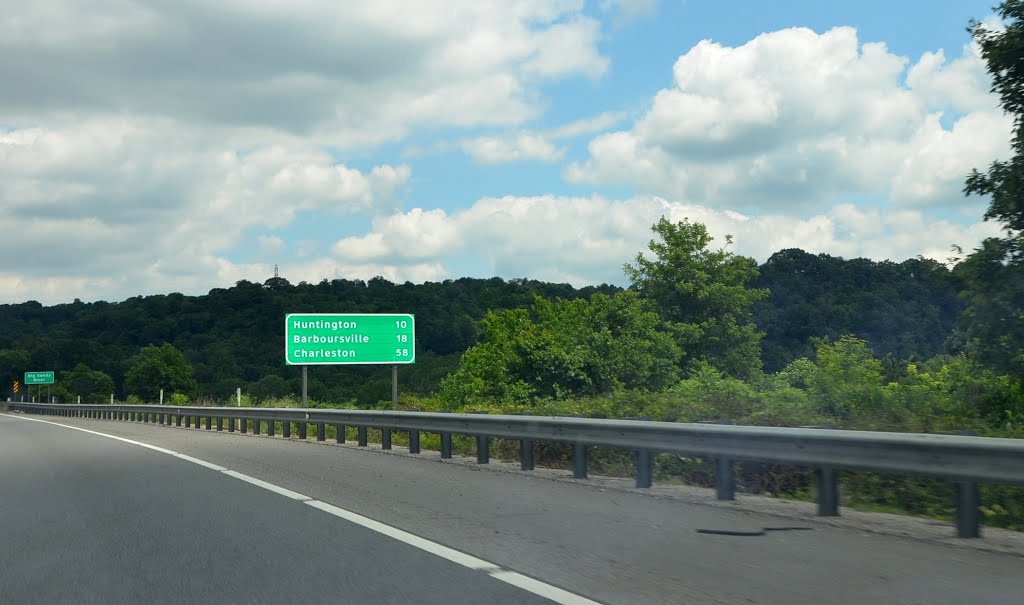 Huntington 10 Miles Ahead, Interstate 64, Eastbound