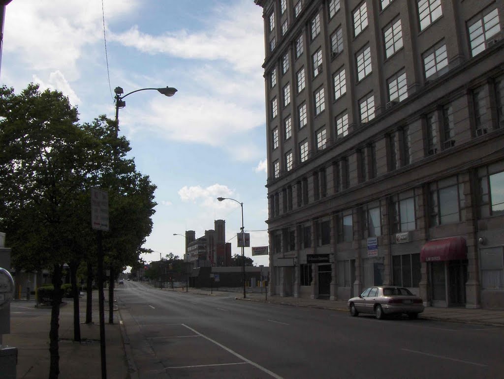 West Main Street, GLCT