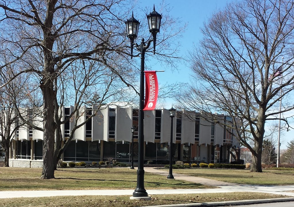Beeghly Library