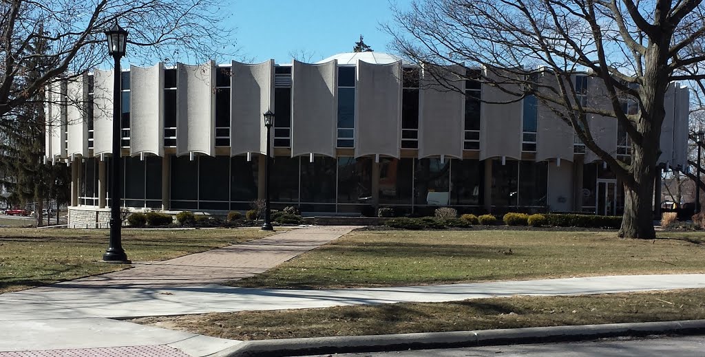 Beeghly Library