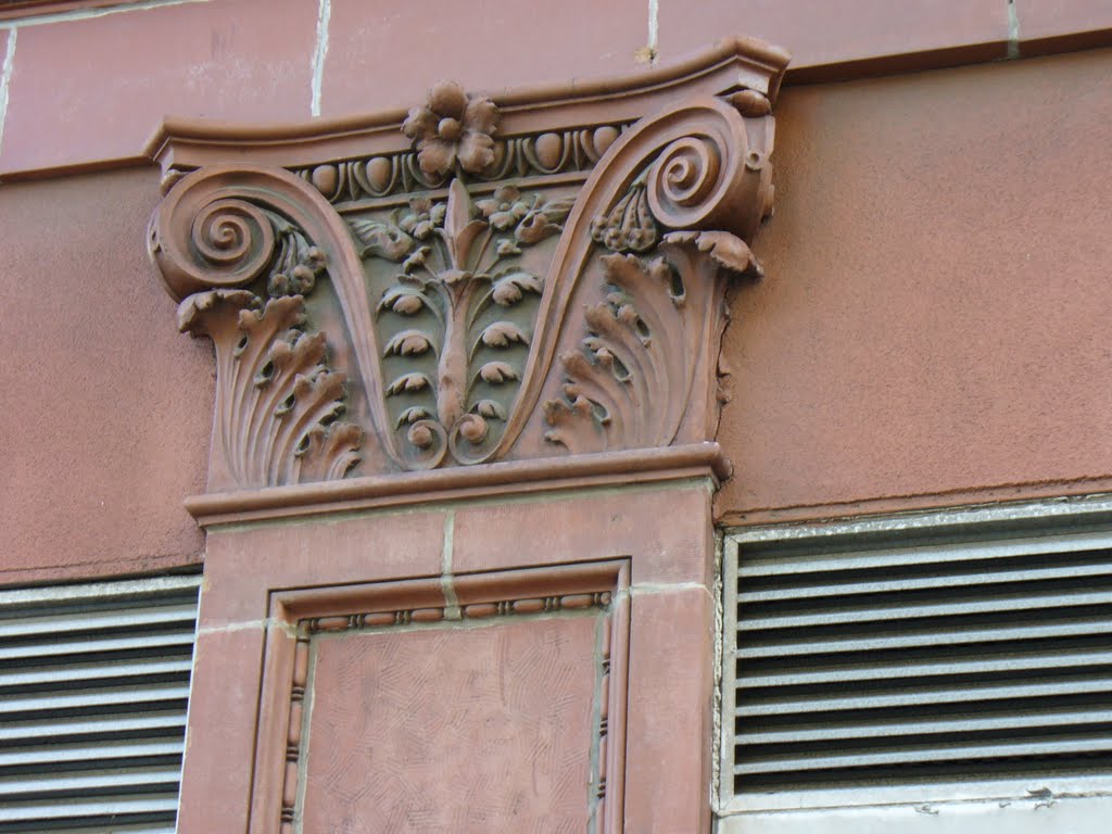 Acanthus on Spitzer Building