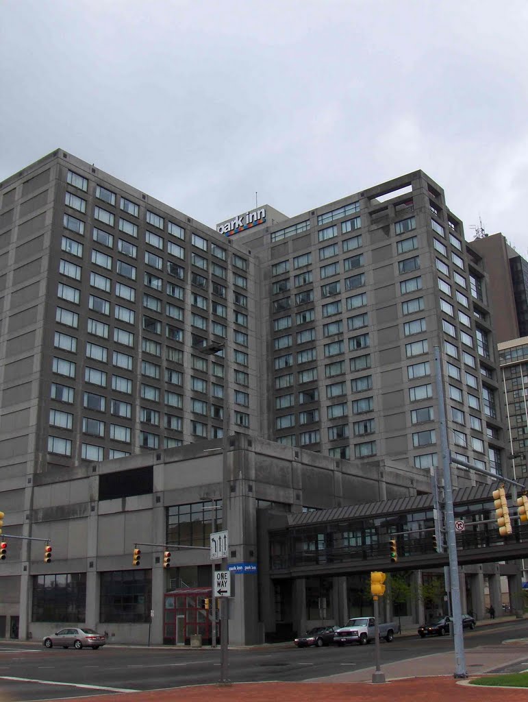 Park Inn, GLCT