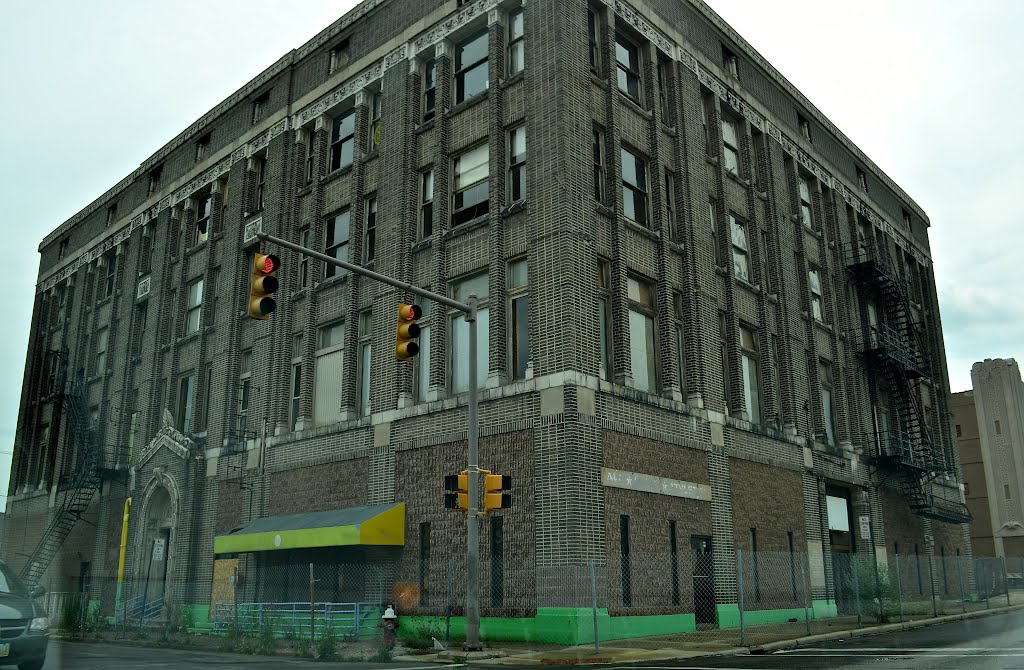 Corner of Main & 4th. Street