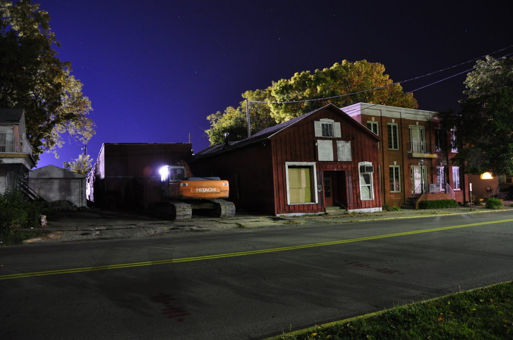 Daughertys Hardware bldg - About to be torn down