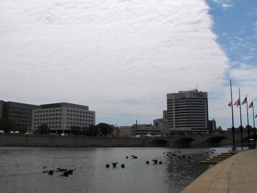 Downtown, GLCT