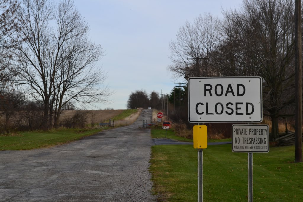 Entrance to Abandoned Brookfield Air Station