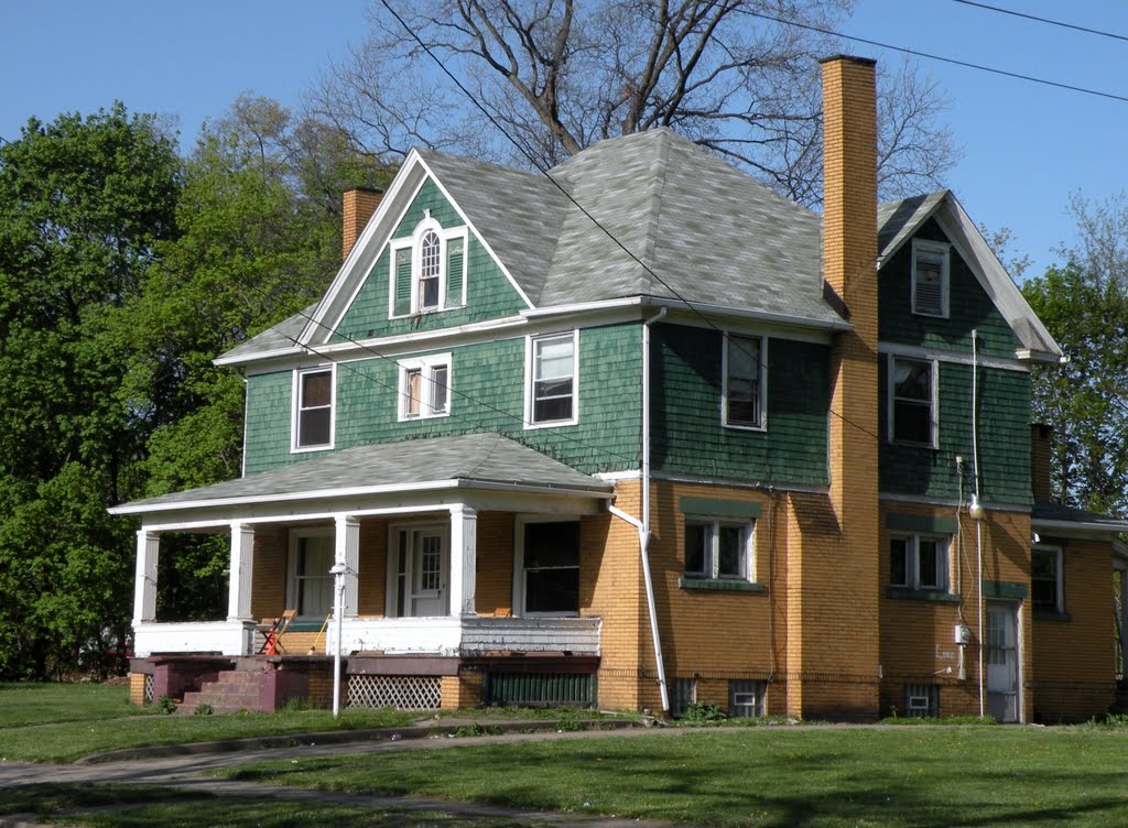 Ohio Ave.
