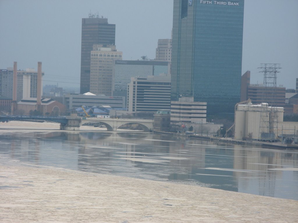 Maumee River in winter, Toledo, Ohio