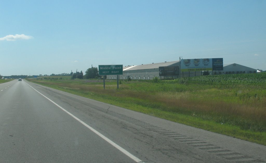 Middle Point ahead