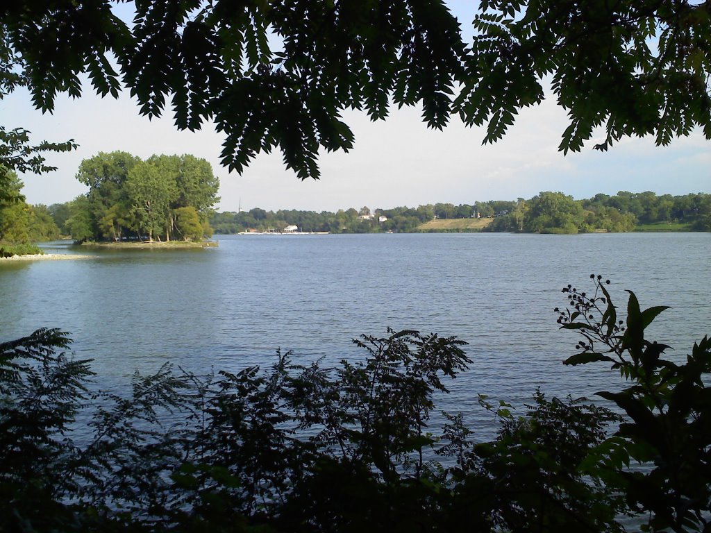 Maumee River, Maumee, Ohio (near Audubon Preserve)