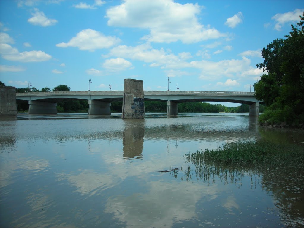 Maumee River and Bridge from bank near Fort Meigs, Perrysburg OH