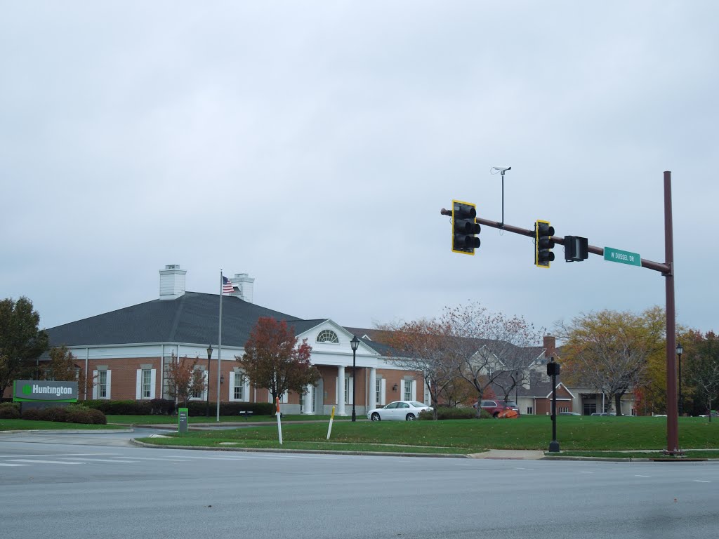 Huntington Bank, Maumee