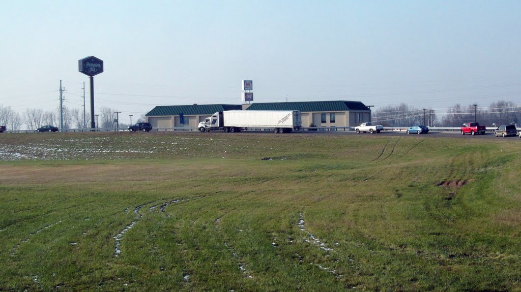 2011, Clinton, OH, USA - along I-75