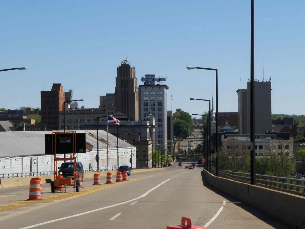 Downtown, GLCT