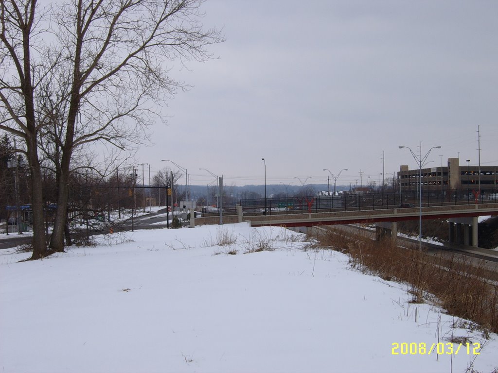 Looking West Ford St & 422 Expressway