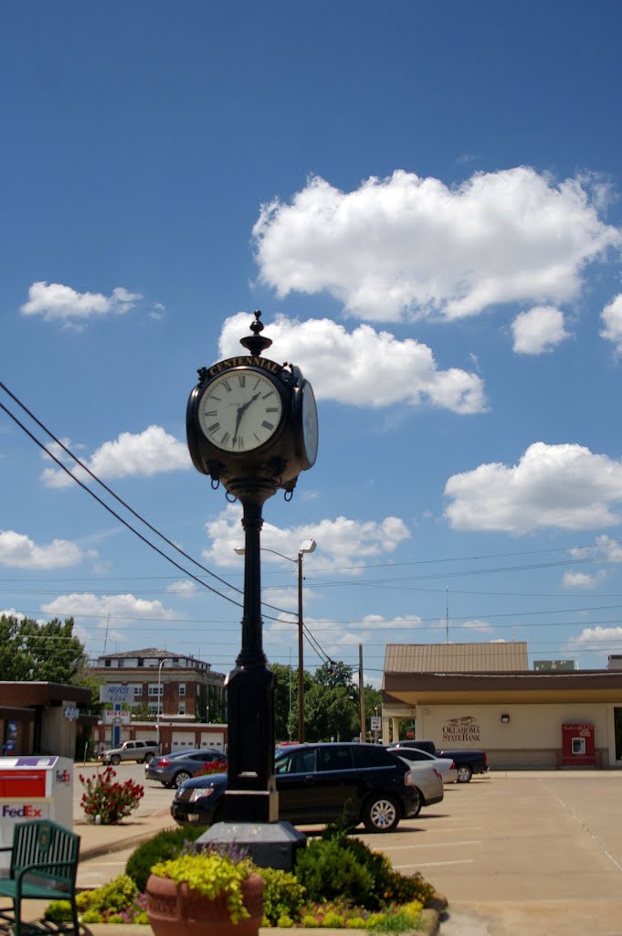 2011 07-11 Oklahoma - Vinta - clock