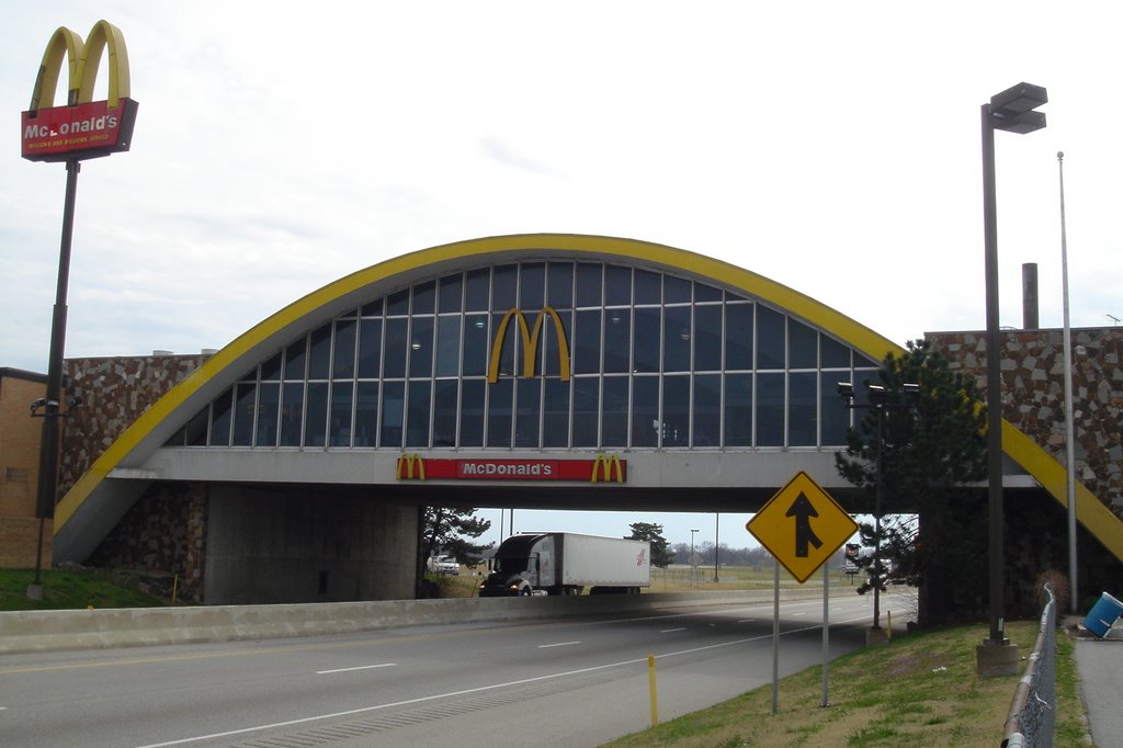 Worlds Largest McDonalds Vinita OkLaHoMa!