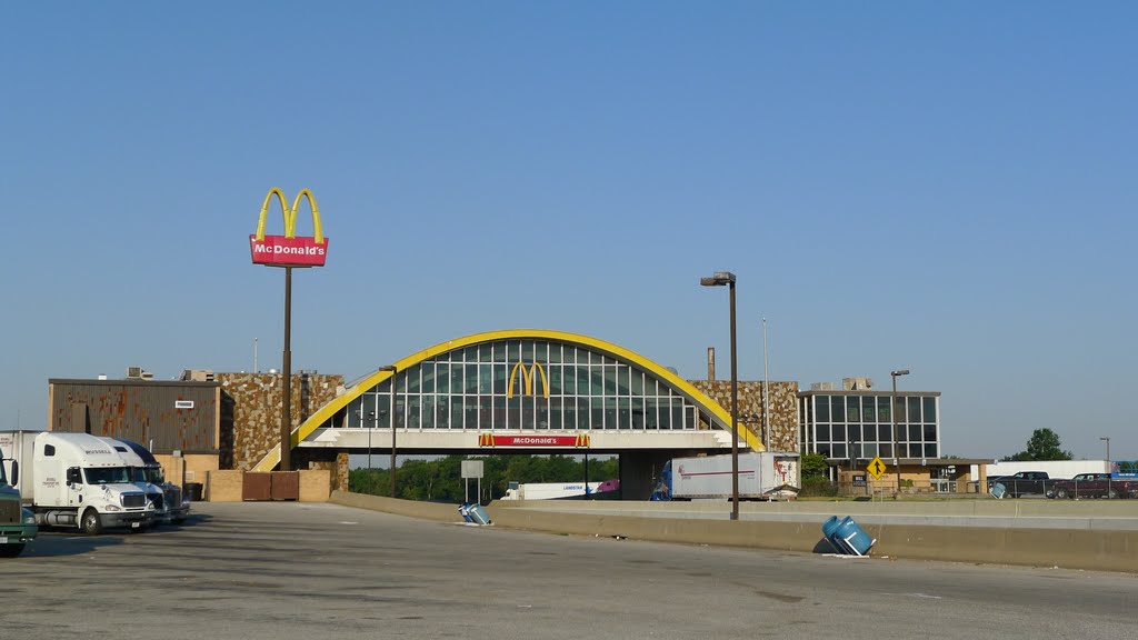 Worlds Largest Mc Donalds in Vinita,Oklahoma