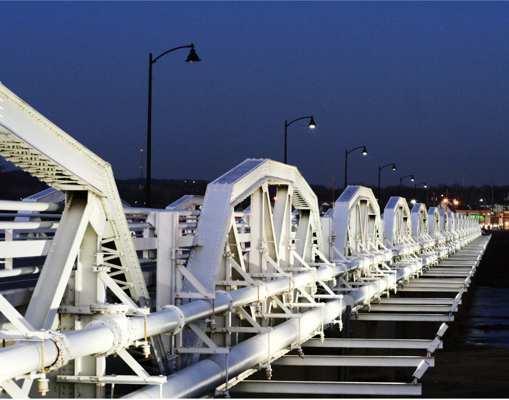 Pedestrian Bridge Over Arkansas River @ 96th St
