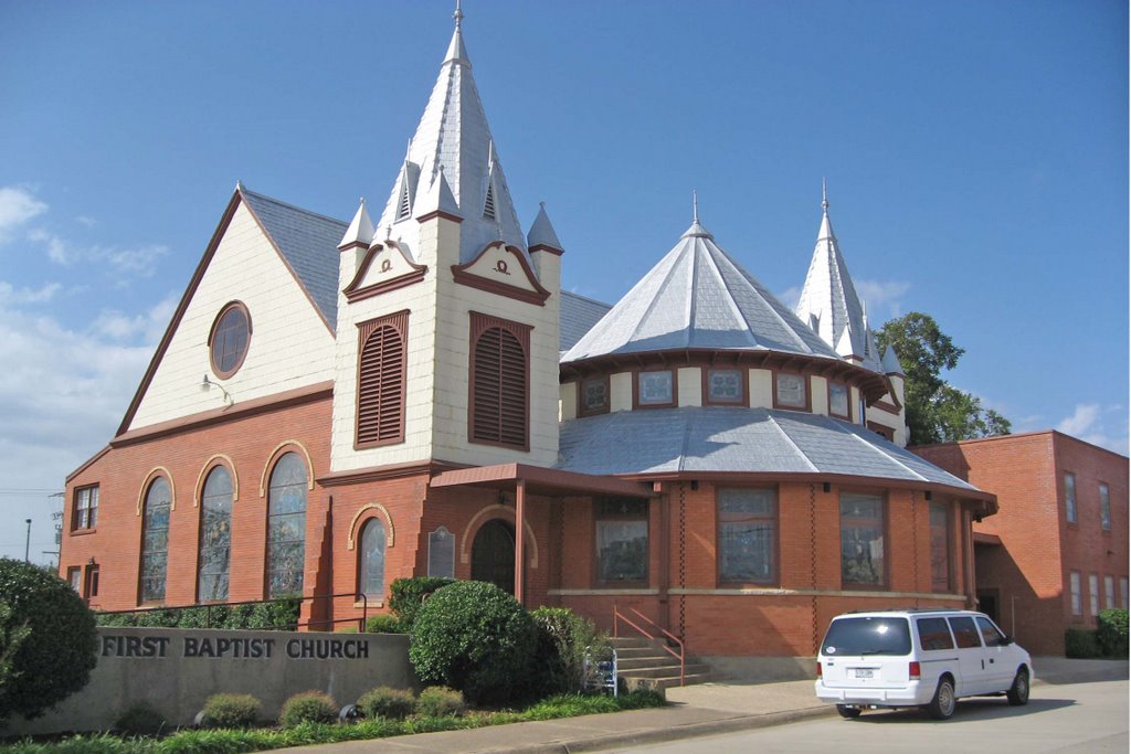 First Baptist Church built in 1900, Farmersville, Texas by Joe Recer