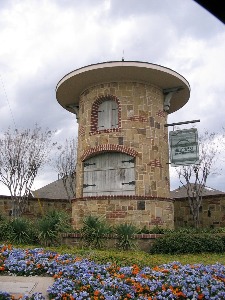 building at Hill Crest and Lebanon junction