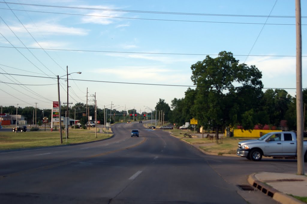2011, Ponca City, OK, USA - Rte 77 north bound