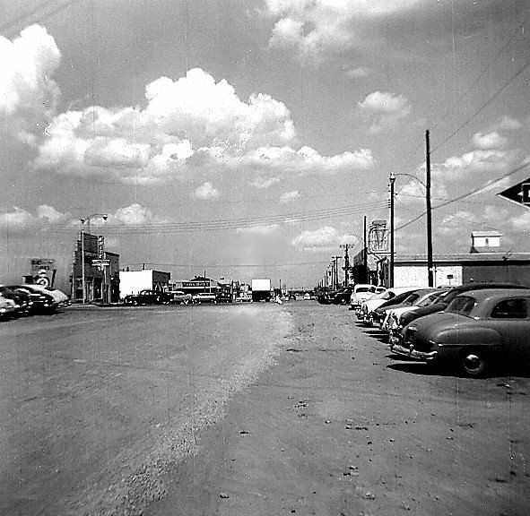 Lawton, Oklahoma - 1958 - 514 SW F Ave looking East