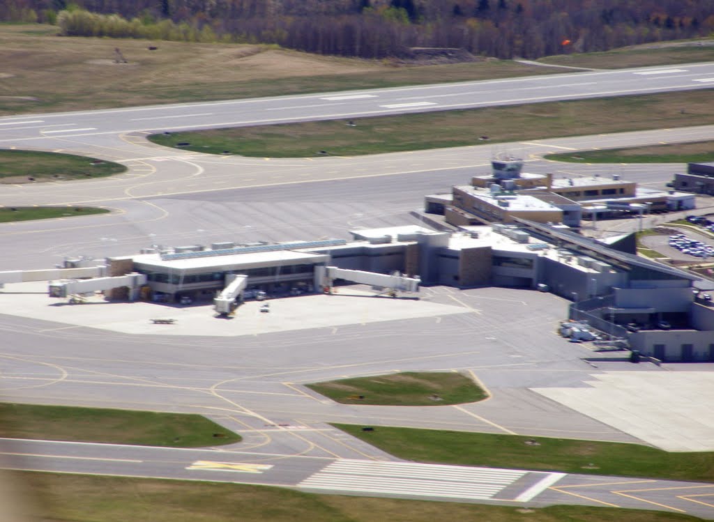 Wilkes-Barre/Scranton International Airport (AVP/KAVP) Passenger Terminal