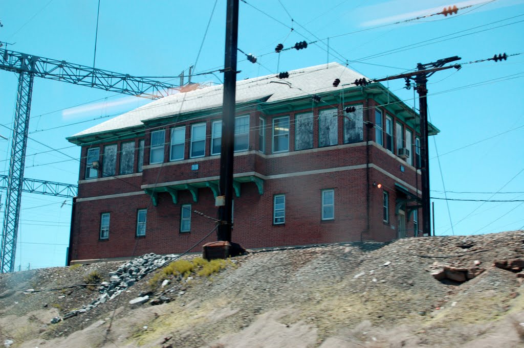 Amtrak, Ex Pennsylvania Railroad, ZOO Interlocking Tower at Philadelphia, PA