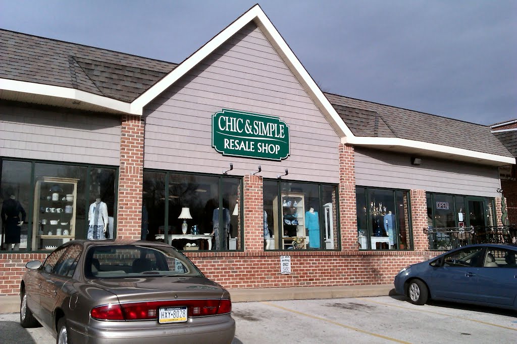 Chic And Simple Resale Shop, Berwyn PA