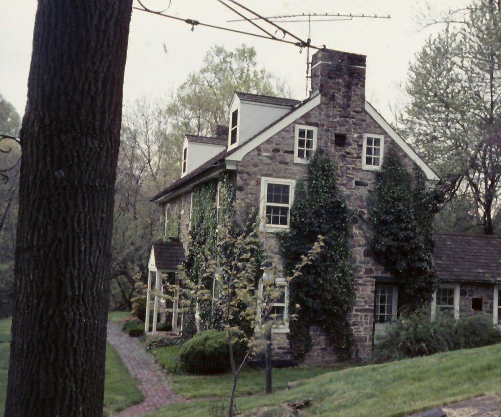 Huntingdon Valley, PA, Creek Road Trail (1975)