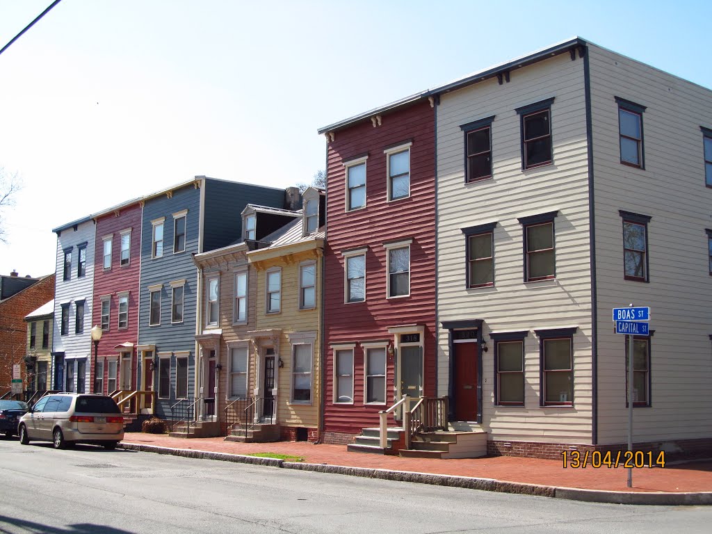 Houses in Boas St.