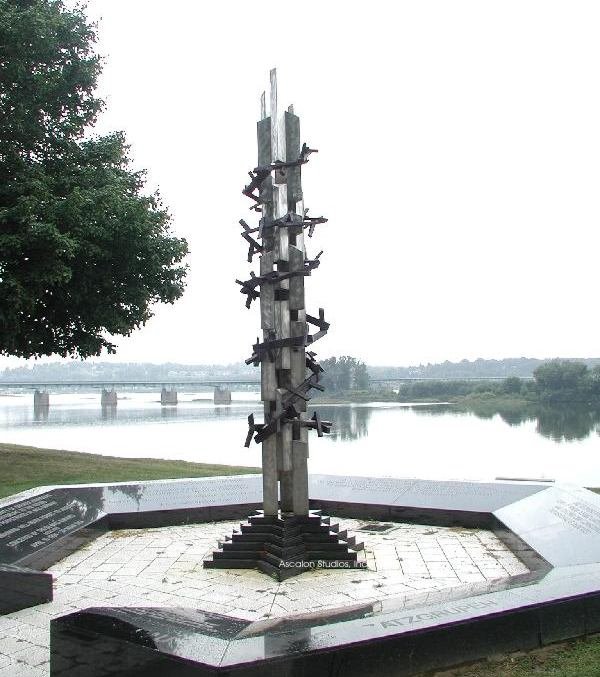 Holocaust Memorial for the Commonwealth of PA, by sculptor David Ascalon