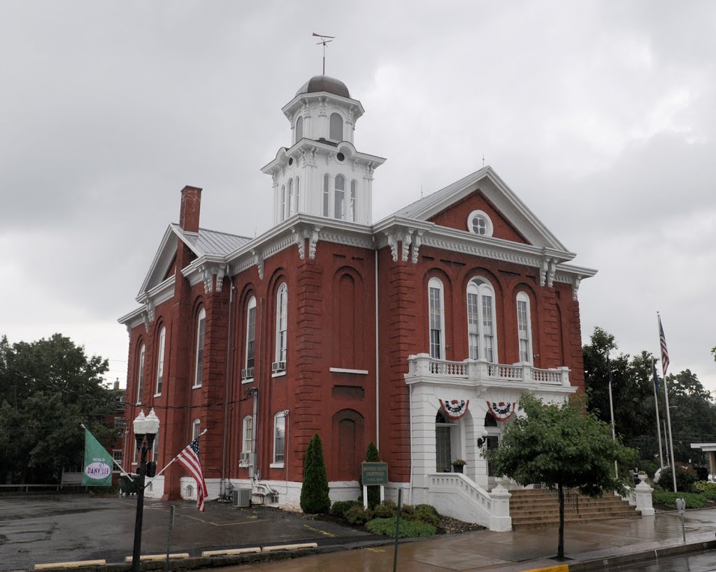 Montour Co. Courthouse (1871) Danville, PA 7-2013