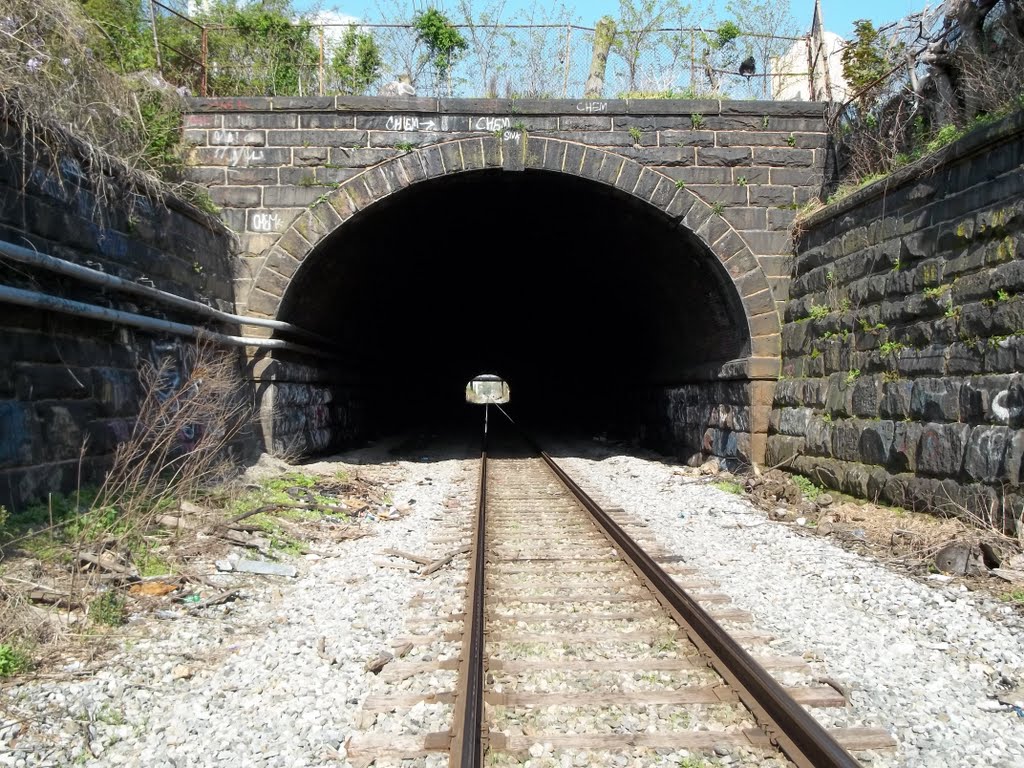 B&O train tunnel (west portal)