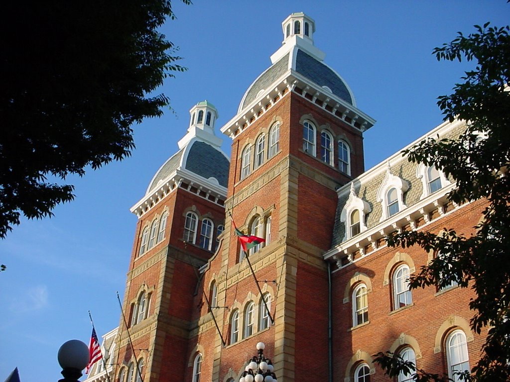 Old Main at Washington and Jefferson College