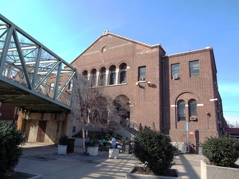 69th Street Terminal - opened in 1908