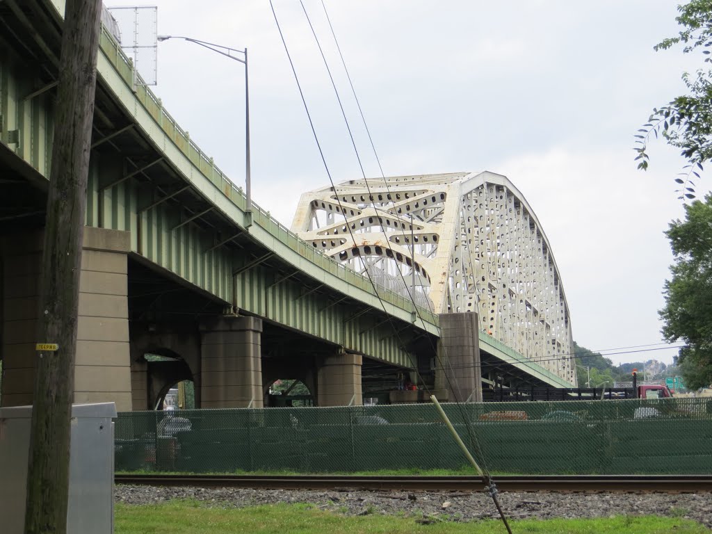 Easton-Phillipsburg Toll Bridge